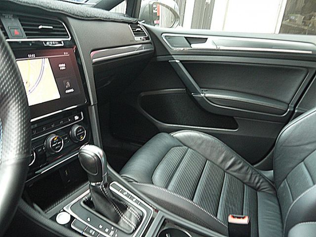 福斯7.5代Golf Variant/280 TSI R-Line想要大空間又會跑的雅痞們千萬別錯過  第19張相片