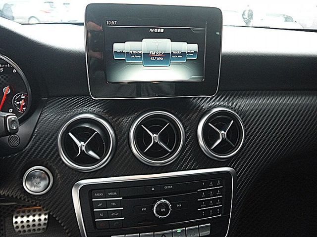 A-CLASS W176  第16張相片