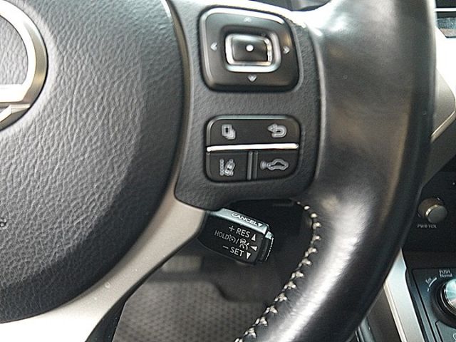 專注完美近乎苛求Lexus小休旅NX200 菁英Plus版有電動尾門的歐才跑7萬  第16張相片