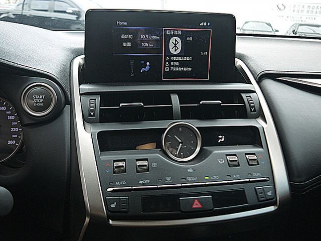 專注完美近乎苛求Lexus小休旅NX200 菁英Plus版有電動尾門的歐才跑7萬  第17張相片