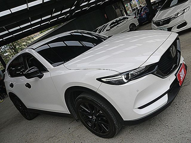 小改款 CX-5魂動系BOES旗艦版有BOES音響LED頭燈.盲點電動尾門感受日本美學和職人匠造車工藝  第6張相片