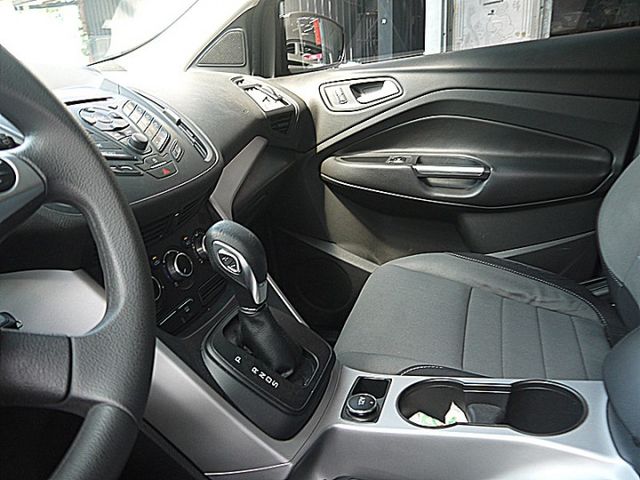 Ford Kuga1.6T雅緻型有渦渦最划算休旅才跑10萬  第18張相片