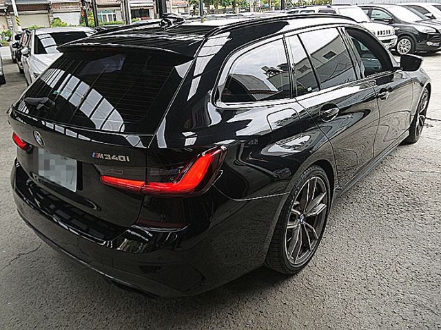 小改款 340i M Touring  文武雙全宜家宜室想放縱一下也是武力值高強  第5張相片