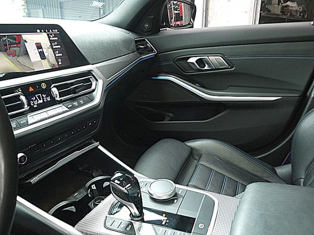 小改款 340i M Touring  文武雙全宜家宜室想放縱一下也是武力值高強  第18張相片