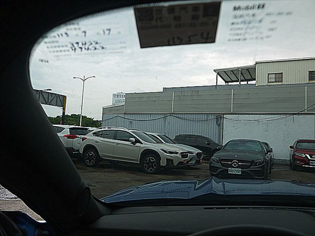 獨特又粗獷的美式肌肉車又來了經典特殊色才跑4萬  第20張相片