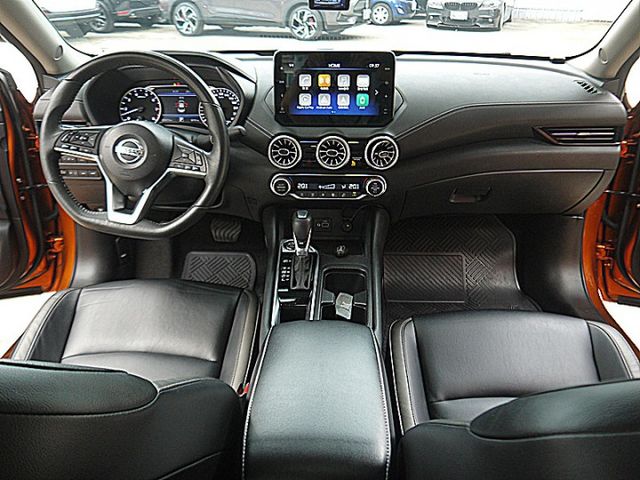 Nissan 新款 Sentra 尊爵智駕版特殊雙色給想與眾的您  第12張相片