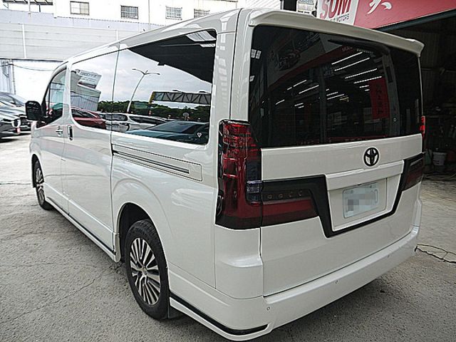 GRANVIA  第3張相片