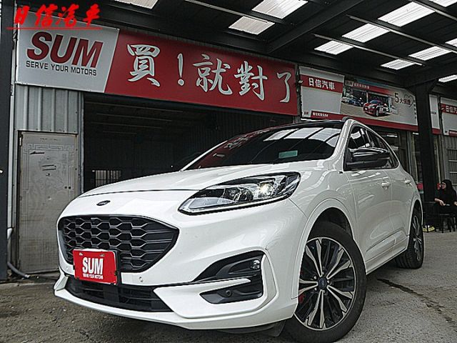 大改款Kuga250 AWD ST-Line新車120萬有加裝電子前後行車紀錄器  第1張相片