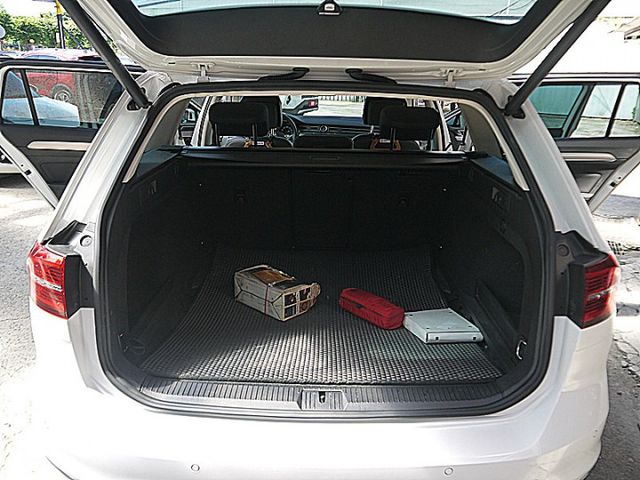 福斯Passat Variant/330 TSI Comfortline想要大空間又與眾不同的雅士們千萬別錯過  第7張相片