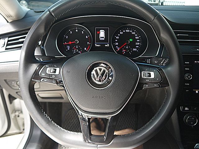 福斯Passat Variant/330 TSI Comfortline想要大空間又與眾不同的雅士們千萬別錯過  第15張相片