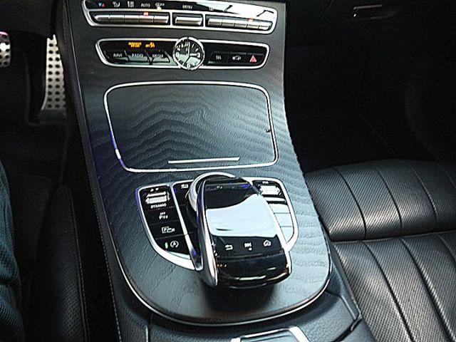 E-CLASS COUPE C238  第18張相片