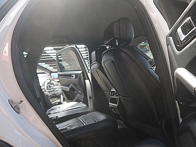 CAYENNE  第12張相片