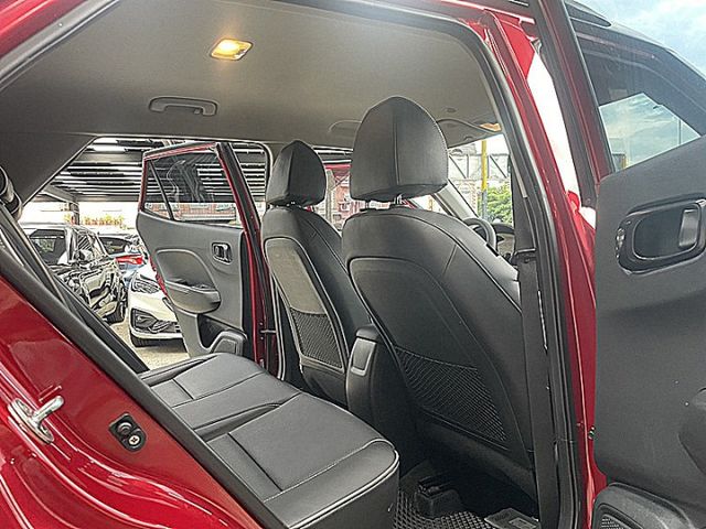 不只都會 還很會年輕都會SUV選配雙色外觀套件輕鬆入手  第11張相片