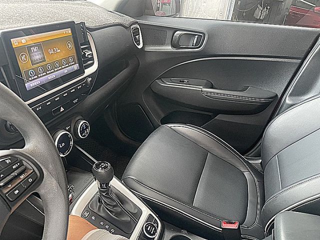 不只都會 還很會年輕都會SUV選配雙色外觀套件輕鬆入手  第18張相片