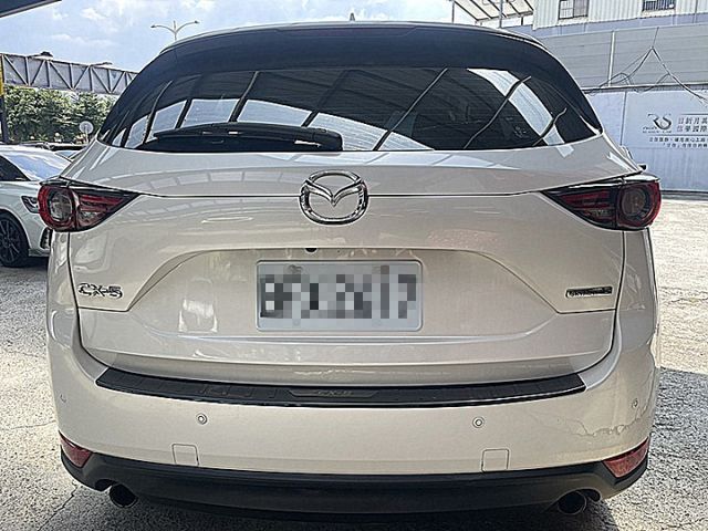 小改款 CX-5魂動系BOES旗艦版有抬顯.跟車自適應LED頭燈.盲點電動尾門  第4張相片