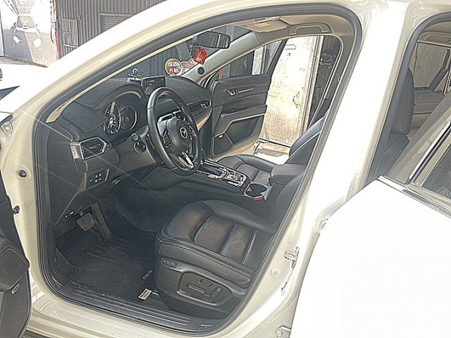 小改款 CX-5魂動系BOES旗艦版有抬顯.跟車自適應LED頭燈.盲點電動尾門  第9張相片