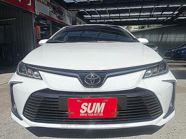 12代頭大大神車汽油豪華版搶手白  第2張相片