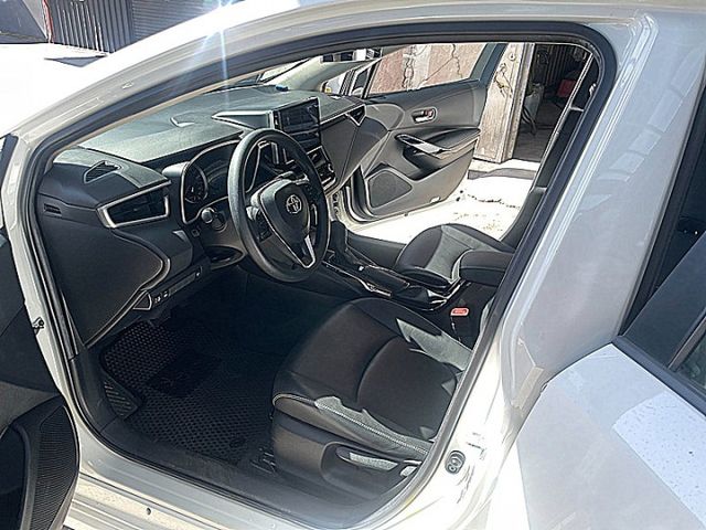 12代頭大大神車汽油豪華版搶手白  第9張相片