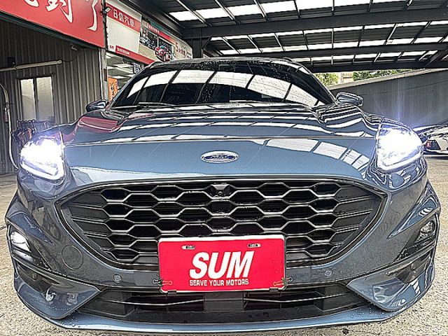 Ford大改款Kuga22.5代EcoBoost 250 AWD ST-Line 有4WD有D&O音響全景電動尾門  第2張相片