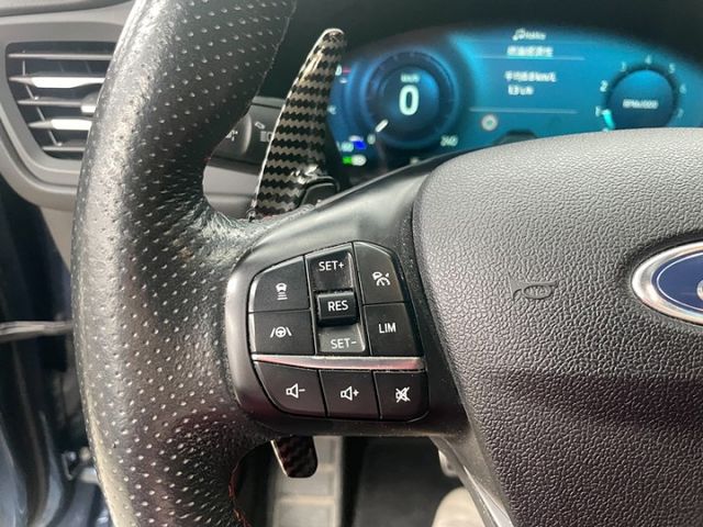 Ford大改款Kuga22.5代EcoBoost 250 AWD ST-Line 有4WD有D&O音響全景電動尾門  第15張相片