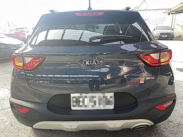 1.0T渦輪時尚版  第4張相片