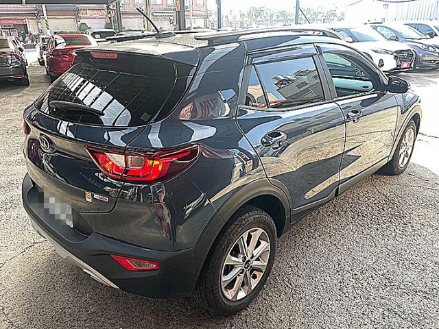 1.0T渦輪時尚版  第5張相片