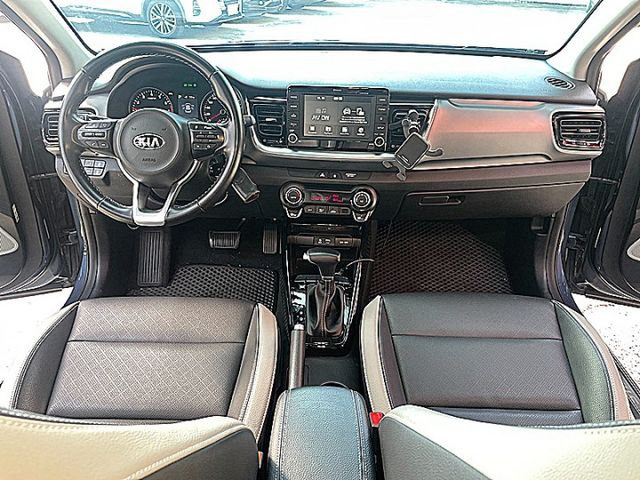 1.0T渦輪時尚版  第12張相片