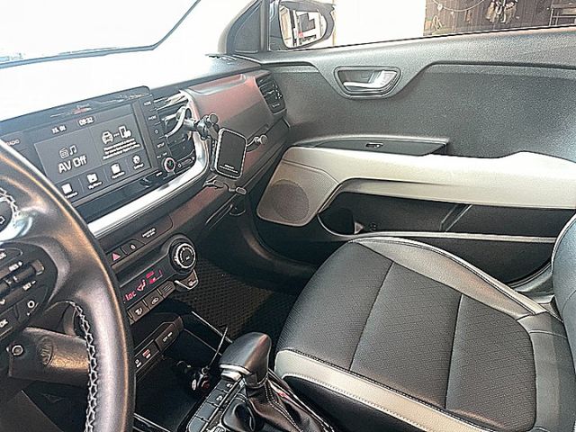 1.0T渦輪時尚版  第18張相片