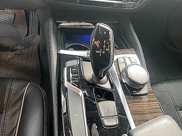 新世代G30系 BMW 520I  Luxury 德系精緻與豪華現在輕鬆享受現在只要7X萬入手  第18張相片