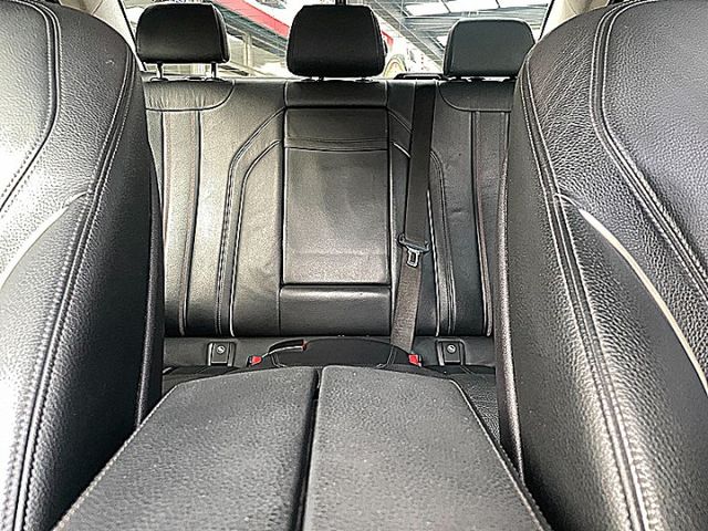 新世代G30系 BMW 520I  Luxury 德系精緻與豪華現在輕鬆享受現在只要7X萬入手  第20張相片