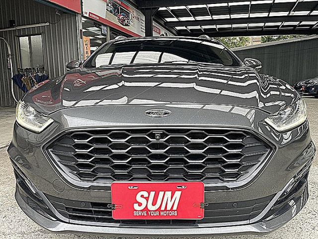 進口改款Mondeo Wagon 跑旅車型新車132萬現在不用一半價入手  第2張相片