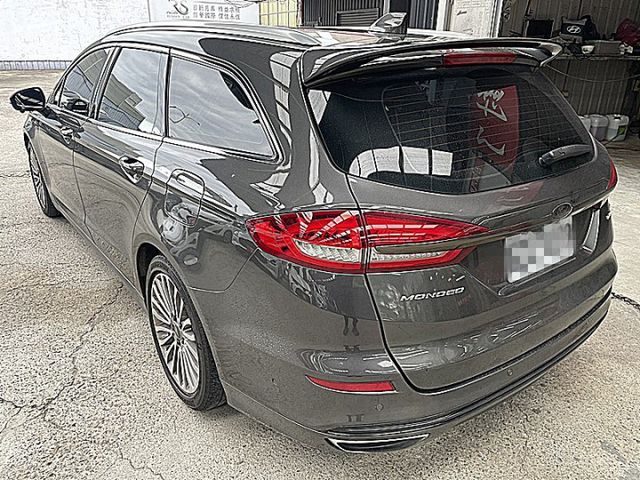 進口改款Mondeo Wagon 跑旅車型新車132萬現在不用一半價入手  第3張相片