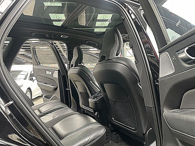 小改Volvo XC60 B5 R-Design 油電加價Bowers&Wilkins音響現在超優惠價入手  第12張相片