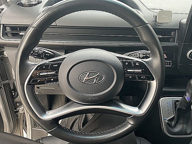 未來星艦感的新商旅頭等艙Staria GLD-B規9人大商旅  第15張相片