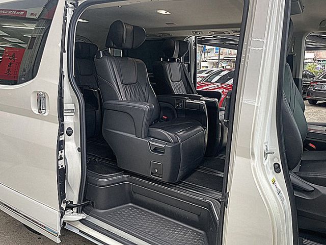 Granvia 6人旗艦三代同堂出遊與商務接送好幫手高貴不貴  第11張相片