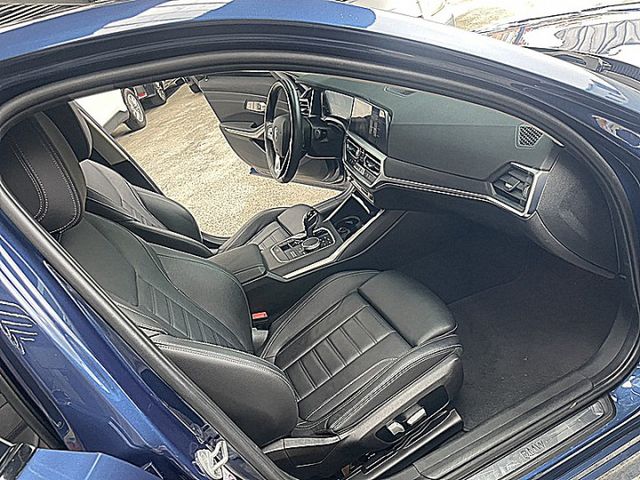 新世代G30系 BMW 318I  Luxury 德系精緻與豪華現在輕鬆享受  第11張相片