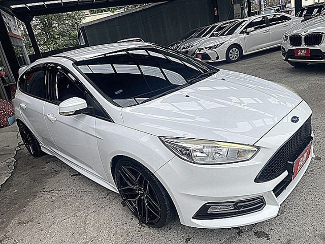 帥帥佛可斯改ST外觀套件便宜入手代步車  第7張相片