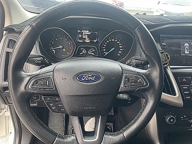 帥帥佛可斯改ST外觀套件便宜入手代步車  第15張相片