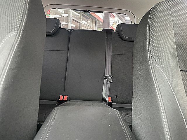 帥帥佛可斯改ST外觀套件便宜入手代步車  第20張相片