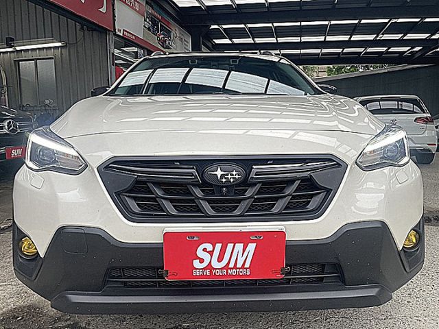 第二代Subaru XV在進化天窗I-KEY智慧定速跟車AWD才跑5萬  第2張相片
