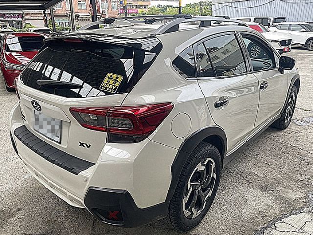 第二代Subaru XV在進化天窗I-KEY智慧定速跟車AWD才跑5萬  第6張相片