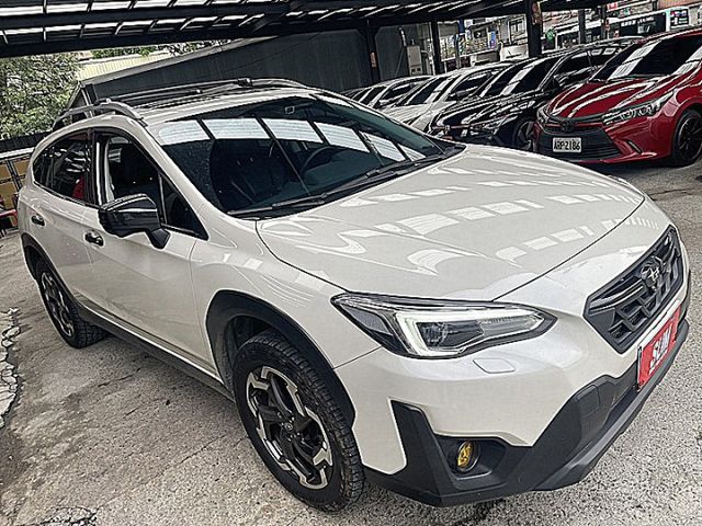 第二代Subaru XV在進化天窗I-KEY智慧定速跟車AWD才跑5萬  第7張相片