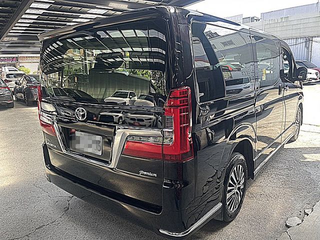 Granvia 6人旗艦三代同堂出遊與商務接送好幫手另有21白色同款  第5張相片