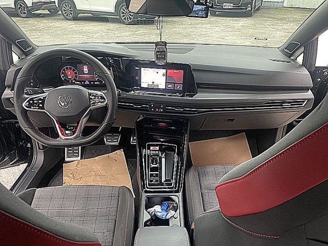 全新八代 Golf  GTI 暴力小鋼砲知道的就懂  第12張相片