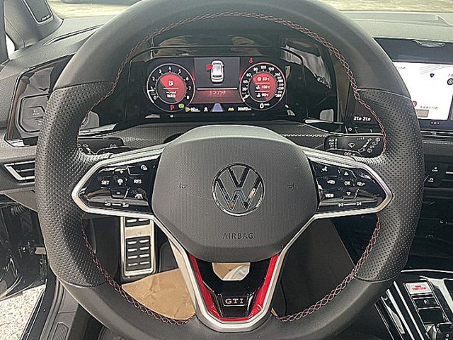 全新八代 Golf  GTI 暴力小鋼砲知道的就懂  第14張相片