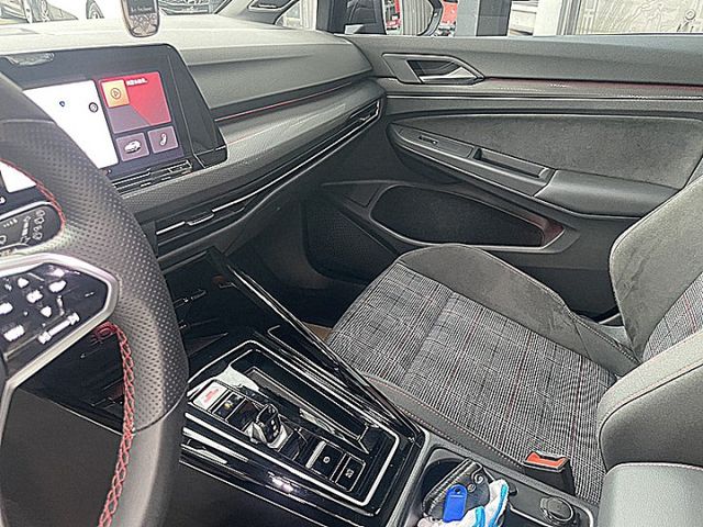 全新八代 Golf  GTI 暴力小鋼砲知道的就懂  第18張相片