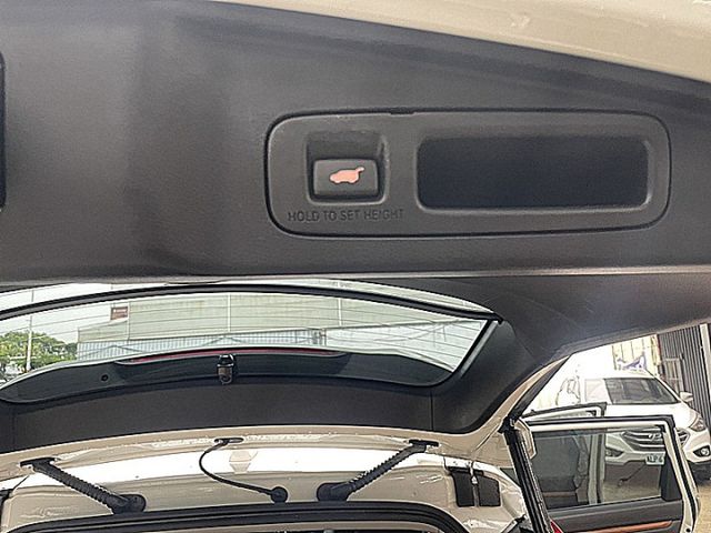 本田進化五代CR-V S版有全景天窗盲點電動尾門  第8張相片