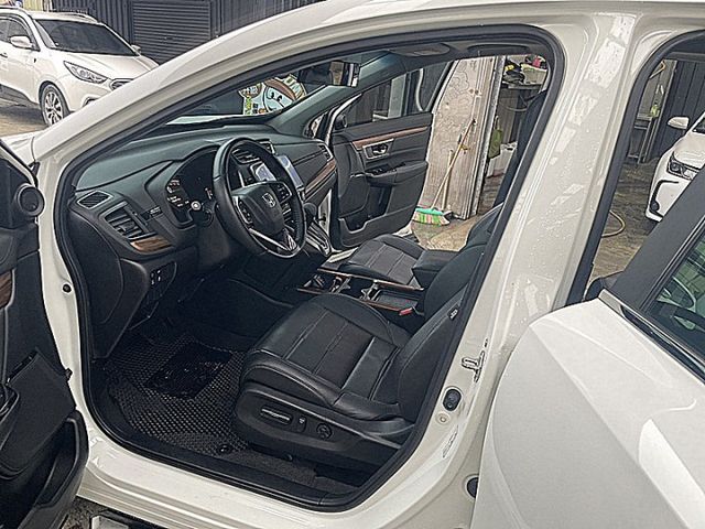 本田進化五代CR-V S版有全景天窗盲點電動尾門  第9張相片