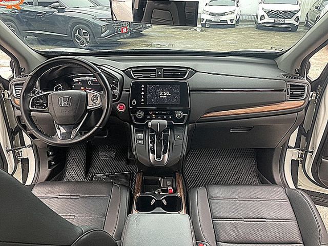 本田進化五代CR-V S版有全景天窗盲點電動尾門  第13張相片