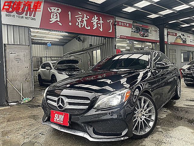 BENZ C300 AMG 有全景天窗.摸門.I-KEY.柏林@音.氛围燈超美  第1張相片